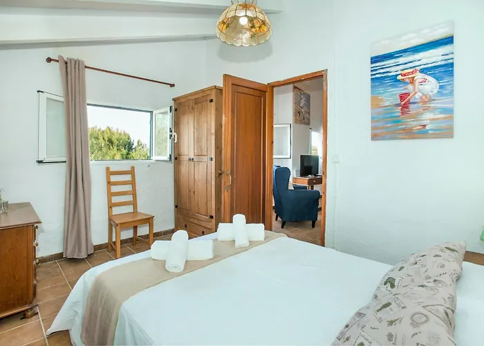 Talati De Dalt By Vintage Travel